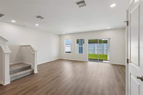 34563 Turpins Avenue, Zephyrhills FL - photo 9 of 27
