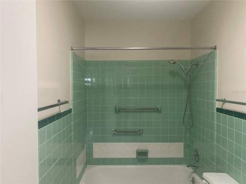 1001 Augusta Drive, Sun City Center FL - photo 17 of 31