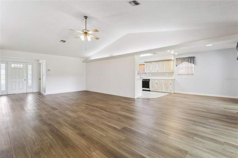 2 bedroom Single Family Residence at 32 Gordon Court, Scottish Highlands Condo Ph B, Leesburg — photo 5