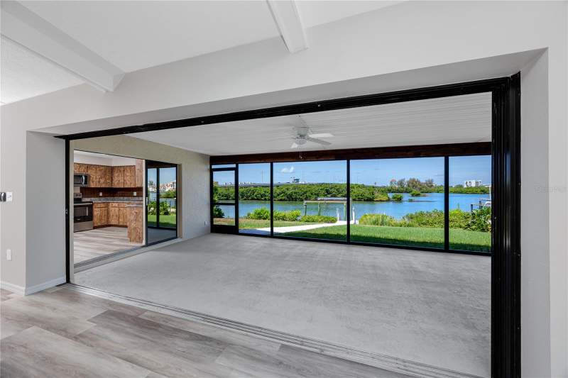 3 bedroom Single Family Residence at 8046 BAYHAVEN DRIVE, BAYHAVEN 3RD ADD, SEMINOLE — photo 3