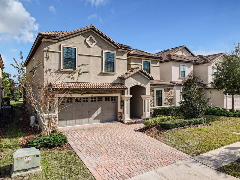 8 bedroom Single Family Residence at 1305 Divot Way, Stoneybrook South Ph G-1, Davenport — photo 2
