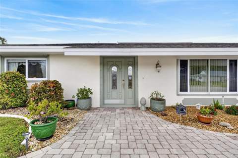 1516 New Bedford Drive, Sun City Center FL - photo 12 of 90