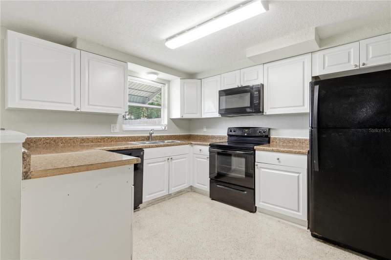 2 bedroom Single Family Residence at 2051 Peggy Drive, Holiday Gardens, Holiday — photo 5
