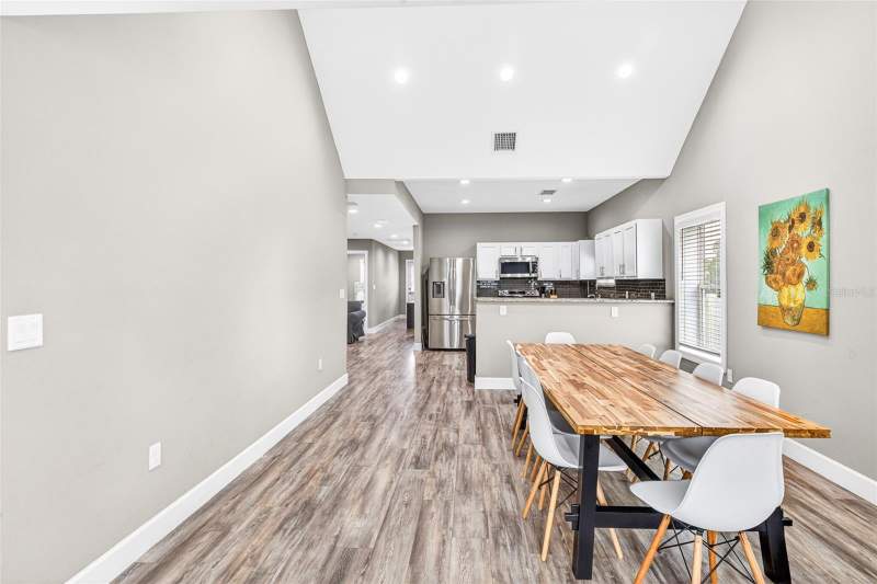 3 bedroom Single Family Residence at 420 E Cypress Street, Overstreet Crate, Winter Garden — photo 4