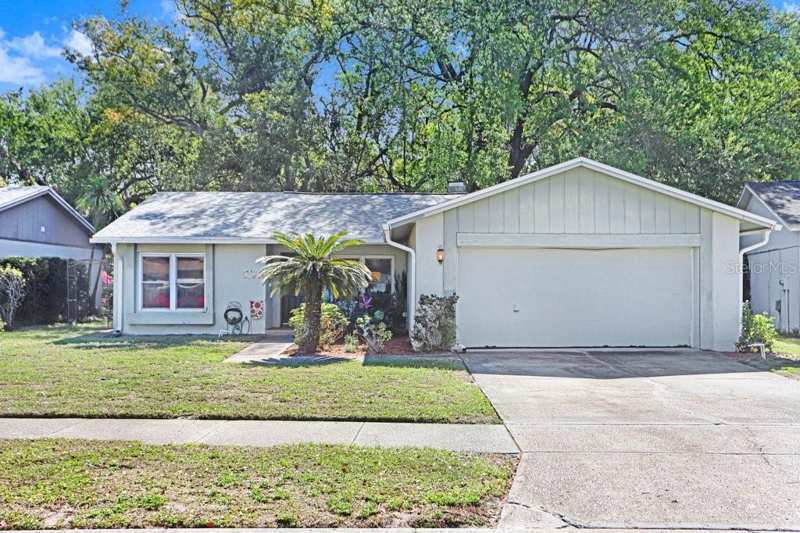 3 bedroom Single Family Residence at 14931 Old Pointe Road, Settlers Pointe Sec A Un 1, Tampa — photo 1