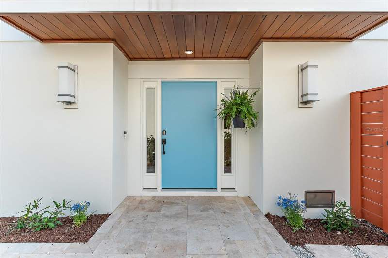 4 bedroom Single Family Residence at 116 Garden Lane, Siesta, Sarasota — photo 2