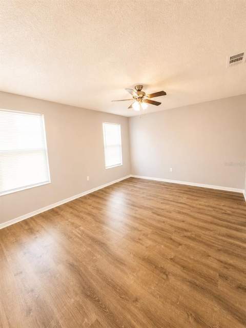 3226 Fox Squirrel Drive, Kissimmee FL - photo 14 of 17