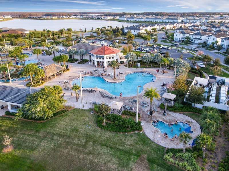 7 bedroom Single Family Residence at 2790 Oxymoron Way, Storey Lake II, Kissimmee — photo 5
