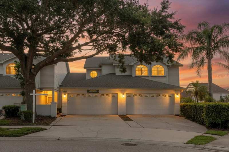 3 bedroom Townhouse at 2976 Fieldbrook Place, Brookfield, Clearwater — photo 1