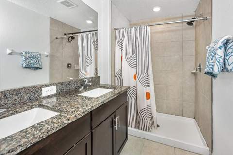 842 Tennyson Mill Circle, Tampa FL - photo 12 of 31