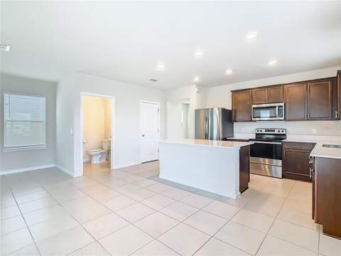 1823 Summer Serenity Drive, Kissimmee FL - photo 18 of 66