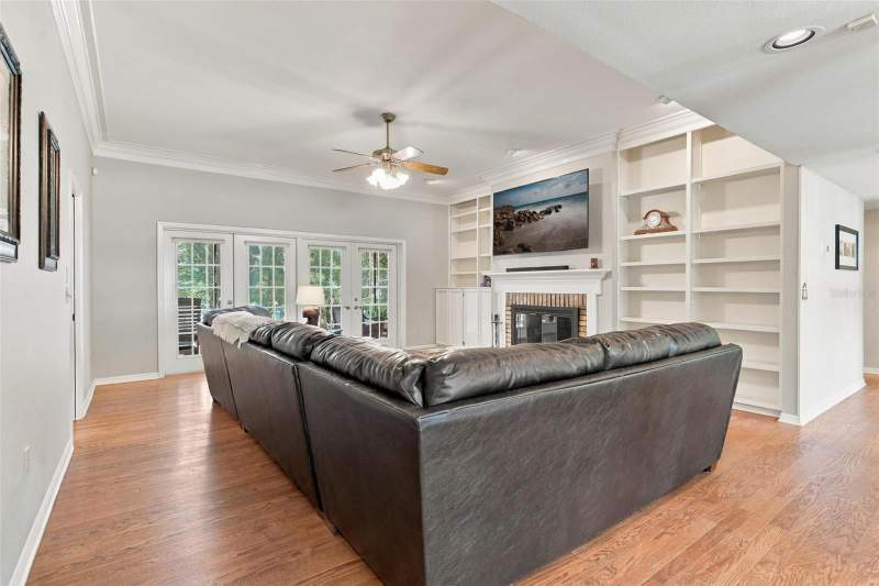 3 bedroom Single Family Residence at 8732 Spring Court, Silver Lake Spgs, Leesburg — photo 3