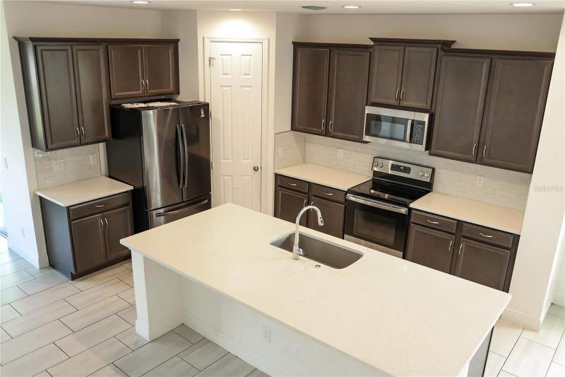 5 bedroom Single Family Residence at 5063 Down Court, Hanover Lakes Ph 5, St Cloud — photo 3