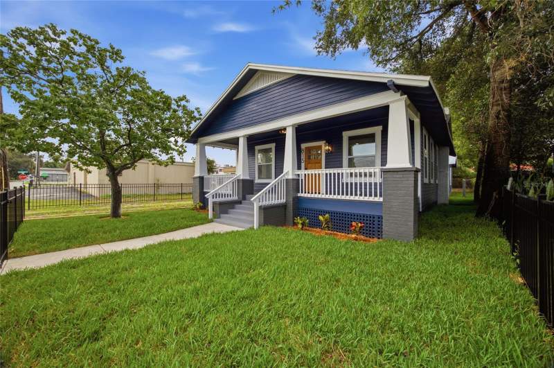 3 bedroom Single Family Residence at 815 E Frierson Avenue, Record Grove, Tampa — photo 4