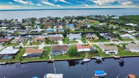 234 Fields Terrace, Port Charlotte FL - photo 10 of 94