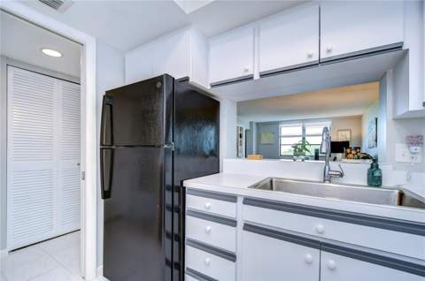 2616 Cove Cay Drive #506, Clearwater FL - photo 16 of 50