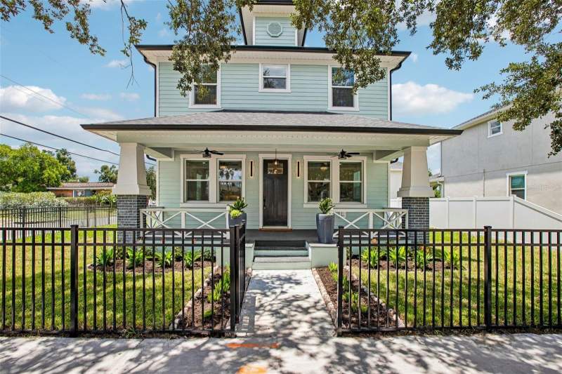 5 bedroom Single Family Residence at 406 E Chelsea Street, Lesleys, Tampa — photo 2