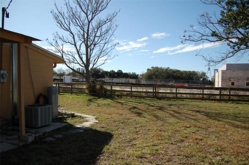 3 bedroom Single Family Residence at 223 County Road 466A, Fruitland Park, Fruitland Park — photo 3