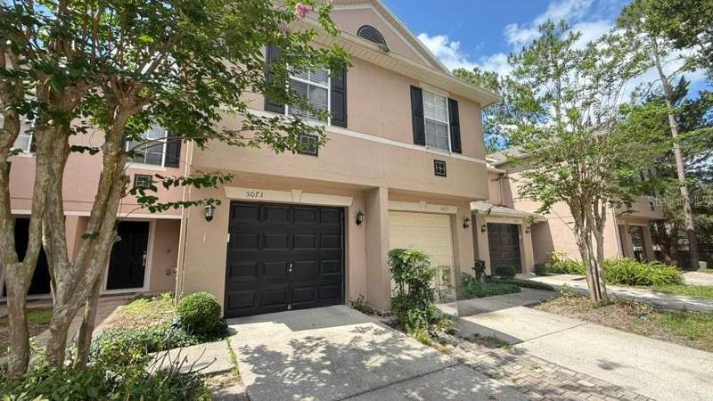 5073 KINGSCREST LANE home for sale in Ashford Park Townhomes