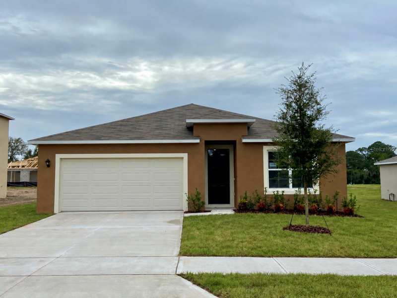 4 bedroom Single Family Residence at 2760 Grand Central Avenue, Verandah Park, Tavares — photo 1