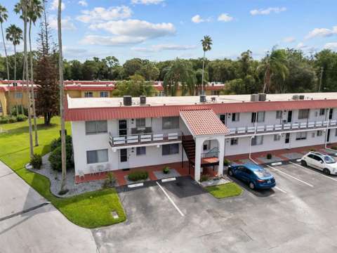 1100 Martinique Drive #220, starter home for sale in Winter Haven