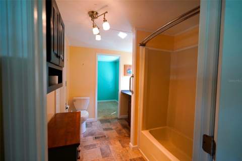 8114 Western Circle Drive, Brooksville FL - photo 15 of 38