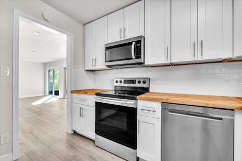 400 Dalton Boulevard, Port Charlotte FL - photo 11 of 30