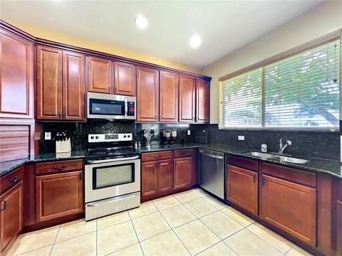 12912 Cloverdale Lane, Clermont FL - photo 17 of 74