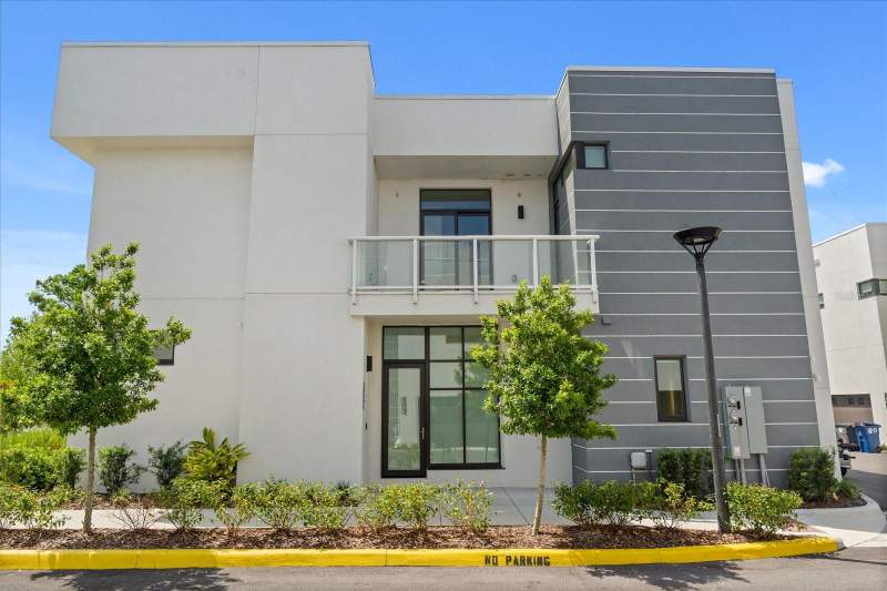 Mondrian Winder Park Townhomes
