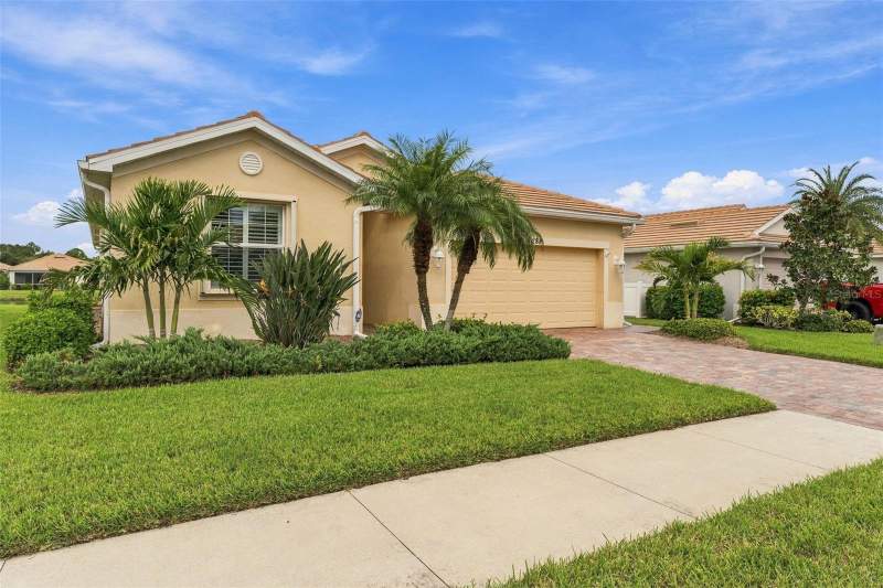 4 bedroom Single Family Residence at 6288 Grand Cypress Boulevard, Villas At Charleston Park Ph 02, North Port — photo 2