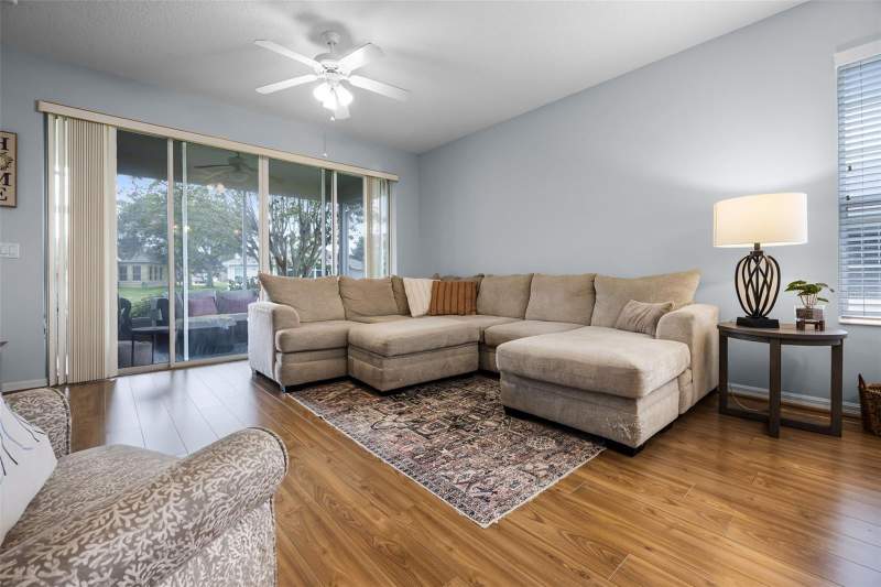 3 bedroom Single Family Residence at 27111 Nostalgia Drive, Legacy/Leesburg Un 05, Leesburg — photo 5