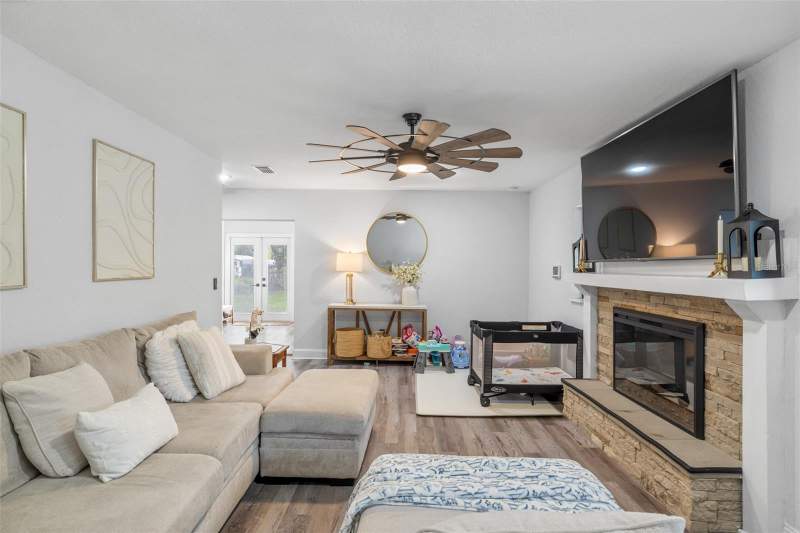 3 bedroom Single Family Residence at 2118 E Keysville Road, Unplatted, Lithia — photo 5