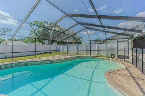 6728 Ranger Drive, Tampa FL - photo 8 of 36