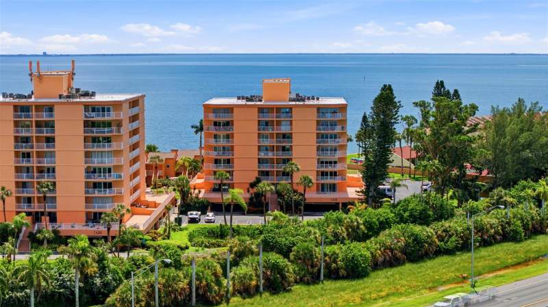 3 bedroom Condominium at 7432 Sunshine Skyway Lane #506, South Bay Condo, St Petersburg — photo 4