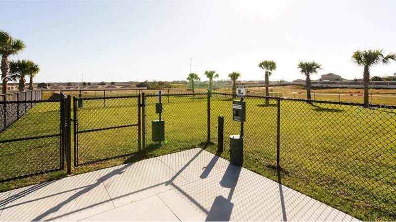 3 bedroom Single Family Residence at 7710 MARBLE STREET, WATERSTONE 40GC, GROVELAND — photo 2