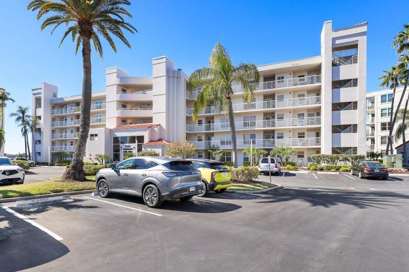 2 bedroom Condominium at 5901 Bahia Del Mar Circle #521, Bahia Vista, St Petersburg — photo 3