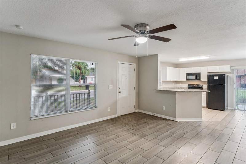 3 bedroom Single Family Residence at 1113 Union Street, Douglas Park, St Petersburg — photo 3