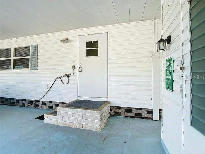 1 bedroom Mobile Home at 2331 Belleair Road #116, Country Park Co-Op M/H Unrec, Clearwater — photo 3