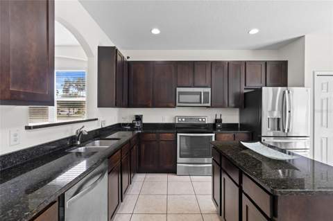 2501 Dharma Circle, Kissimmee FL - photo 9 of 40