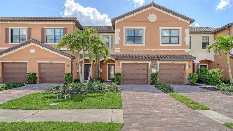 3 bedroom Townhouse at 20314 Lagente Circle, Gran Paradiso, Venice — photo 1