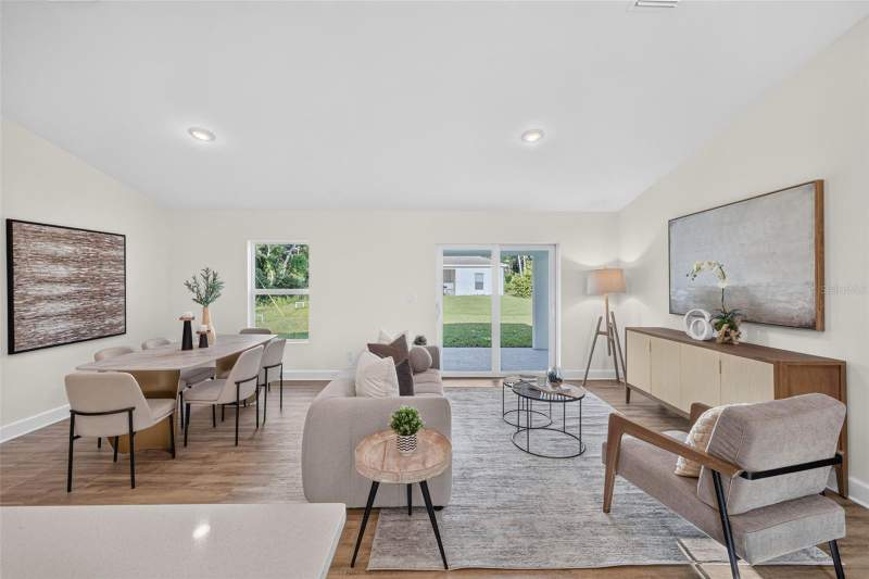 3 bedroom Single Family Residence at 315 Lindon Street, Port Charlotte Sec 013, Port Charlotte — photo 4