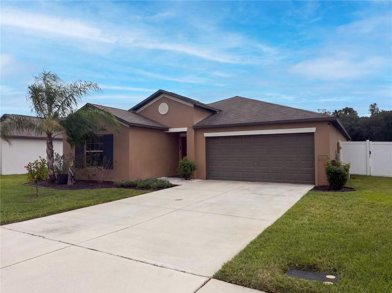 4 bedroom Single Family Residence at 39938 Harmon Grove Court, Hidden River Ph 2, Zephyrhills — photo 3