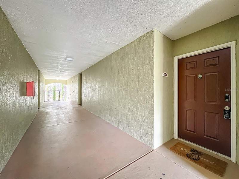 2 bedroom Condominium at 12602 Crest Springs Lane #1333, Crest/Waterford Lakes, Orlando — photo 4