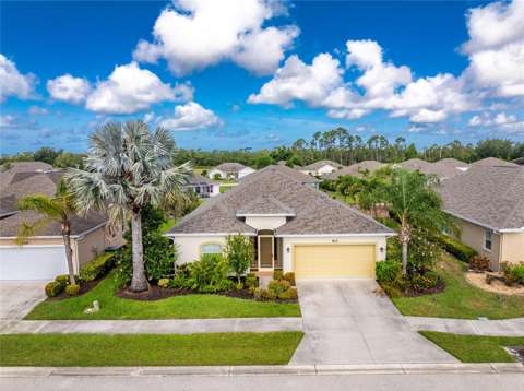 413 Tomoka Drive, gated community for sale in Englewood