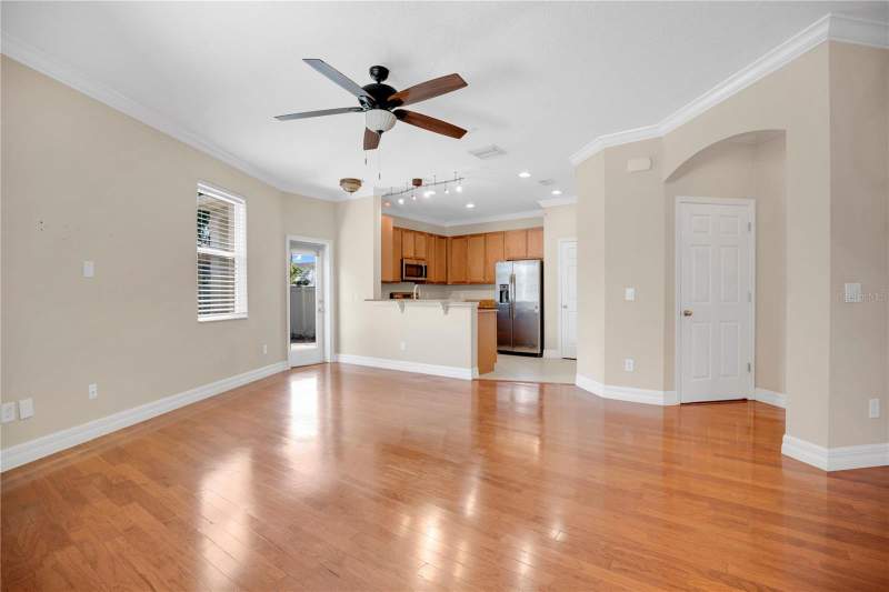 3 bedroom Townhouse at 2403 S Shine Avenue #B, Floyd King Sub, Orlando — photo 5