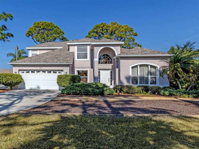 3 bedroom Single Family Residence at 897 Colonial Road, South Venice, Venice — photo 1