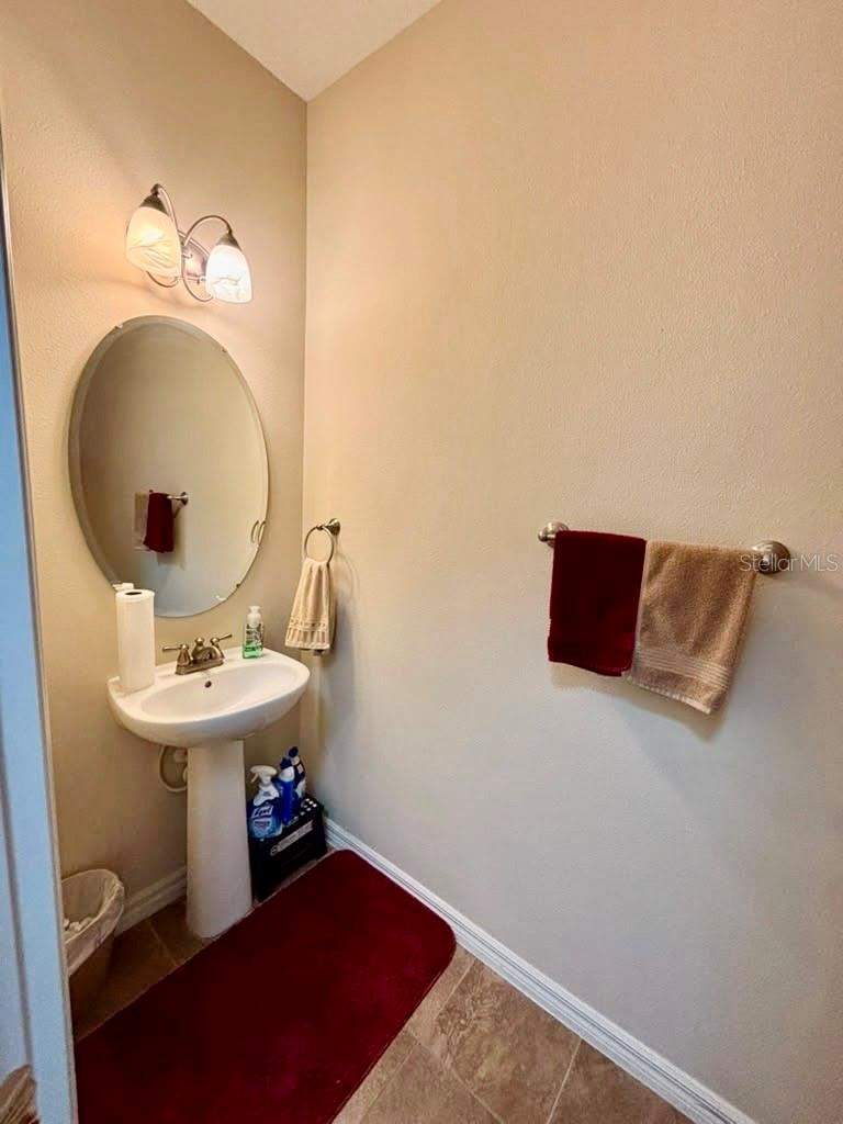 3 bedroom Townhouse at 3605 Speckled Way, Preserve At Eagle Lake, Sanford — photo 4