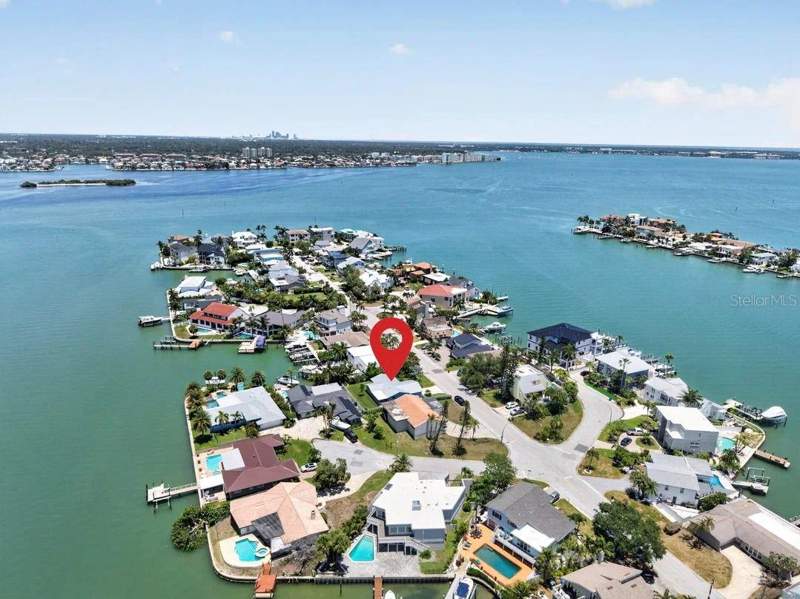 2 bedroom Single Family Residence at 819 59th Avenue, Bahia Shores 4th Add, St Pete Beach — photo 3