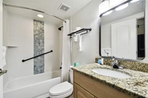 11605 Gulf Boulevard #502, Treasure Island FL - photo 22 of 44