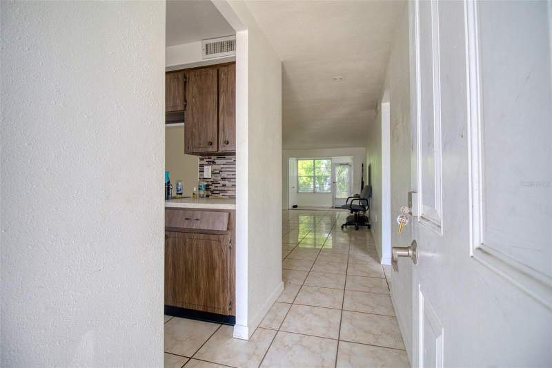 2 bedroom Condominium at 4242 Redcliff Place #C, Gardens Beacon Square, New Port Richey — photo 2